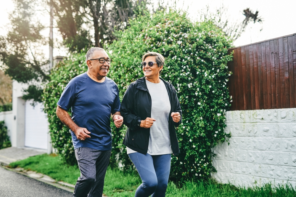 couple jogging